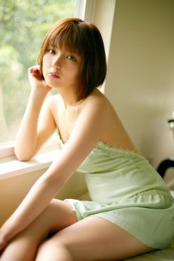 田朴珺三级